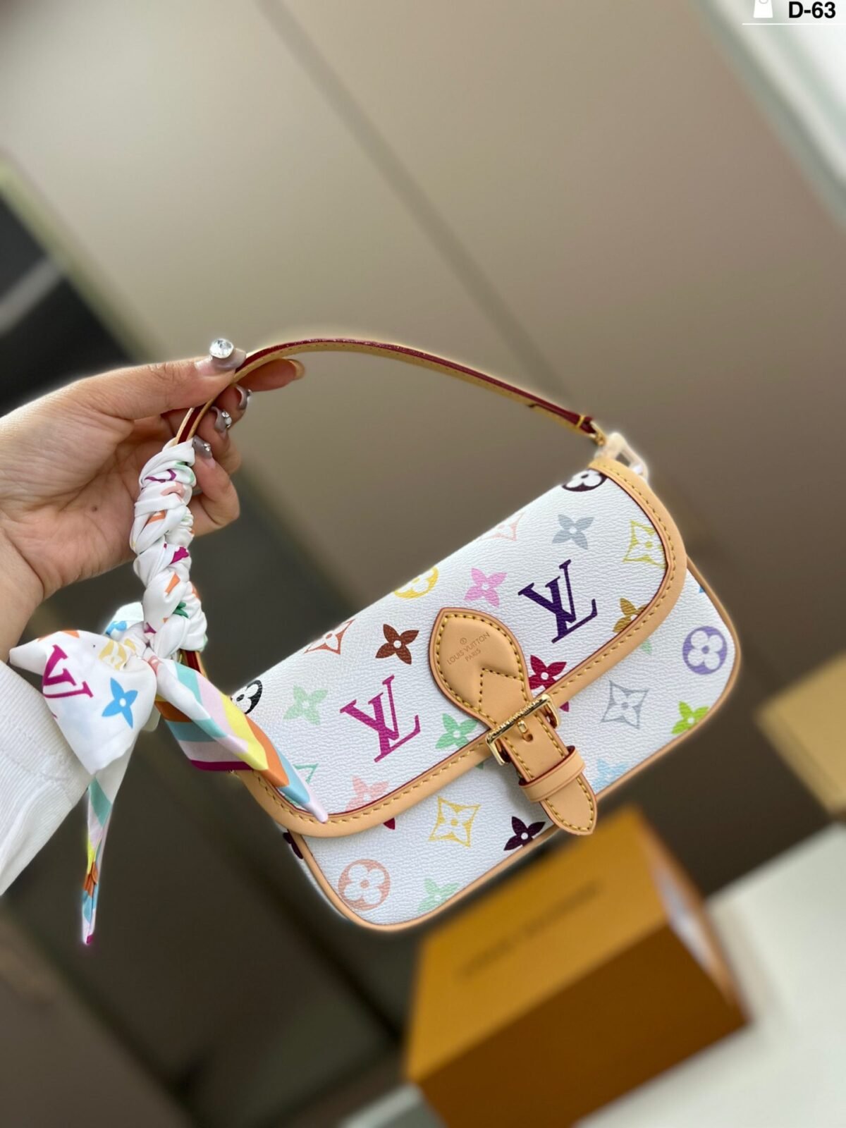 ⁦حقيبة باغيت صغيرة من لويس فويتون⁩ - الصورة ⁦2⁩