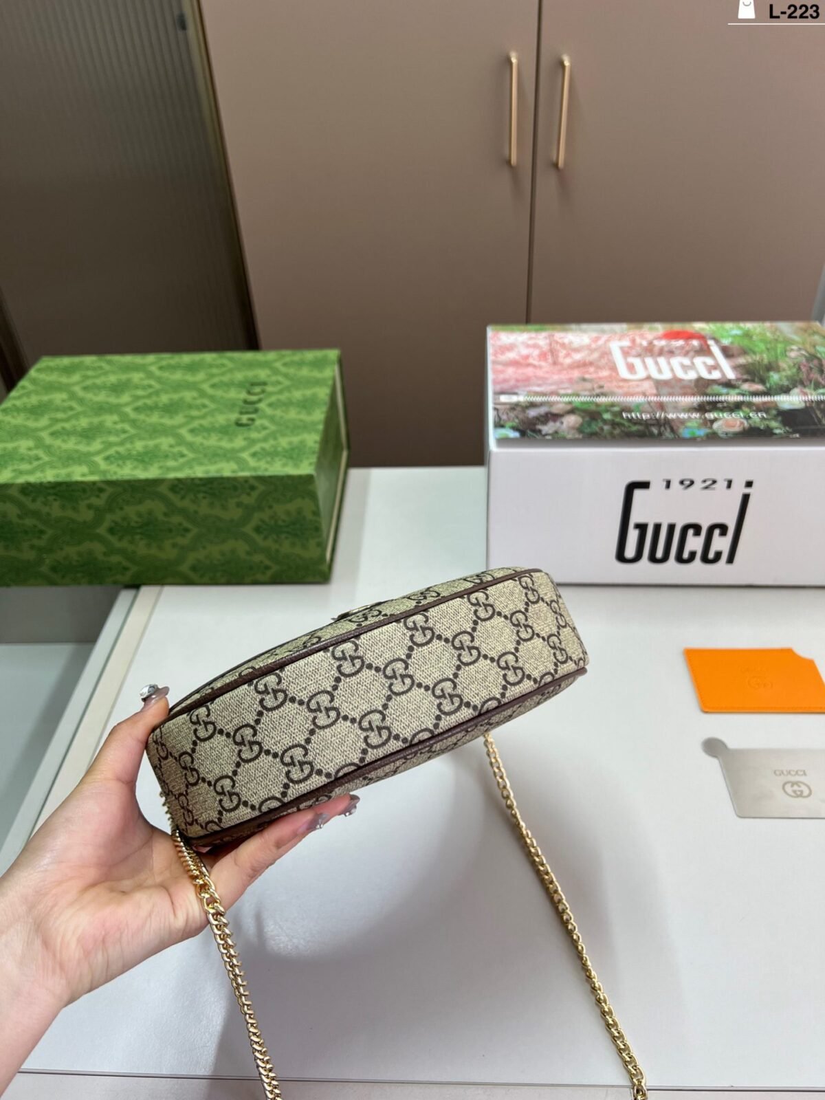 ⁦حقيبة غوتشي الجديدة الرائعة⁩ - الصورة ⁦9⁩