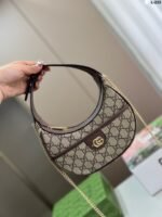 ⁦حقيبة غوتشي الجديدة الرائعة⁩ - الصورة ⁦2⁩