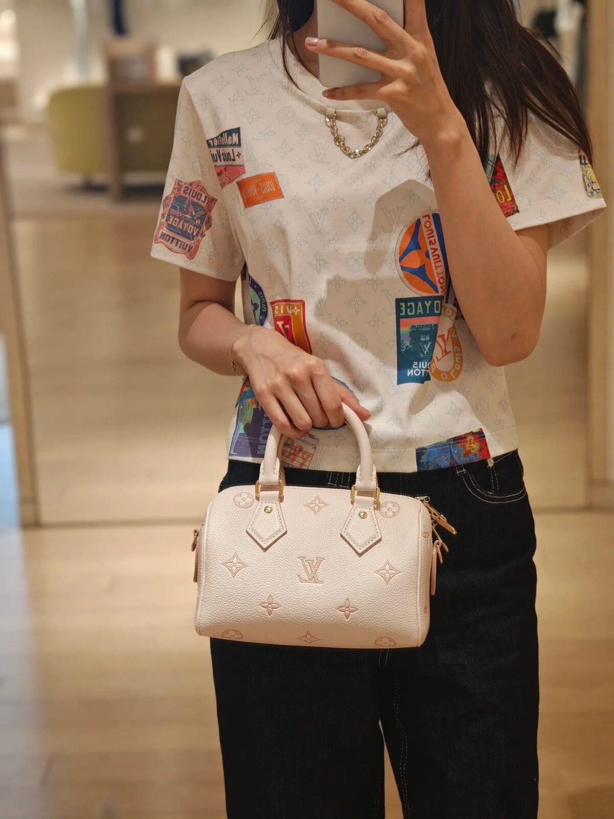 ⁦حقيبة لويس فويتون سبيدي بتصميم وسادة⁩ - الصورة ⁦9⁩