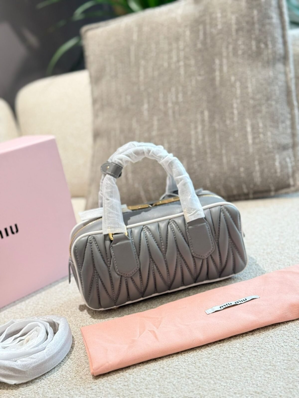 ⁦حقيبة ميوميو الجديدة⁩ - الصورة ⁦8⁩