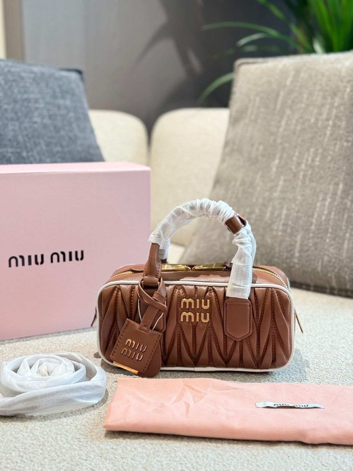 ⁦حقيبة ميوميو الجديدة⁩ - الصورة ⁦9⁩