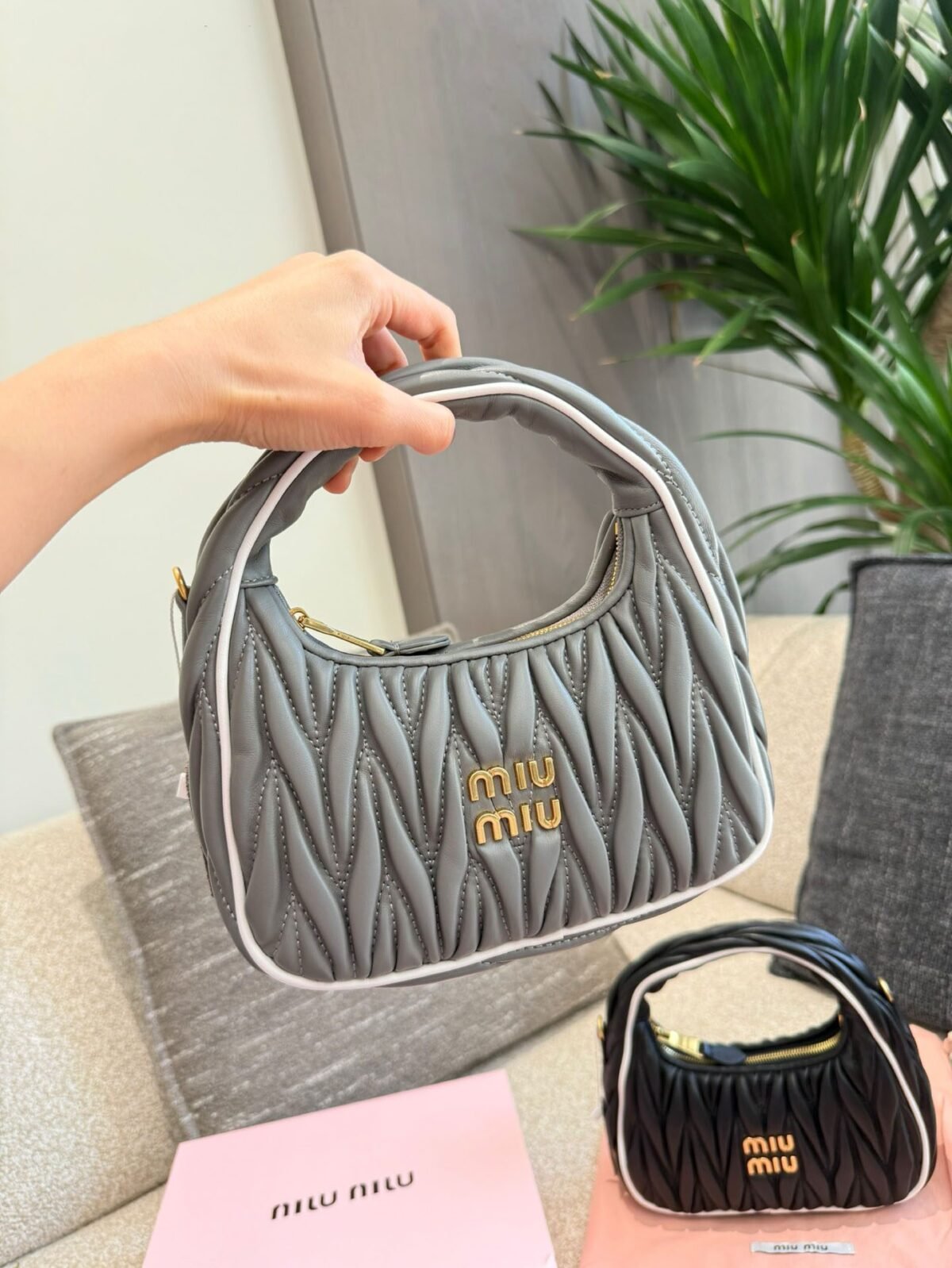 ⁦حقائب هوبو ميوميو الجديدة⁩ - الصورة ⁦9⁩