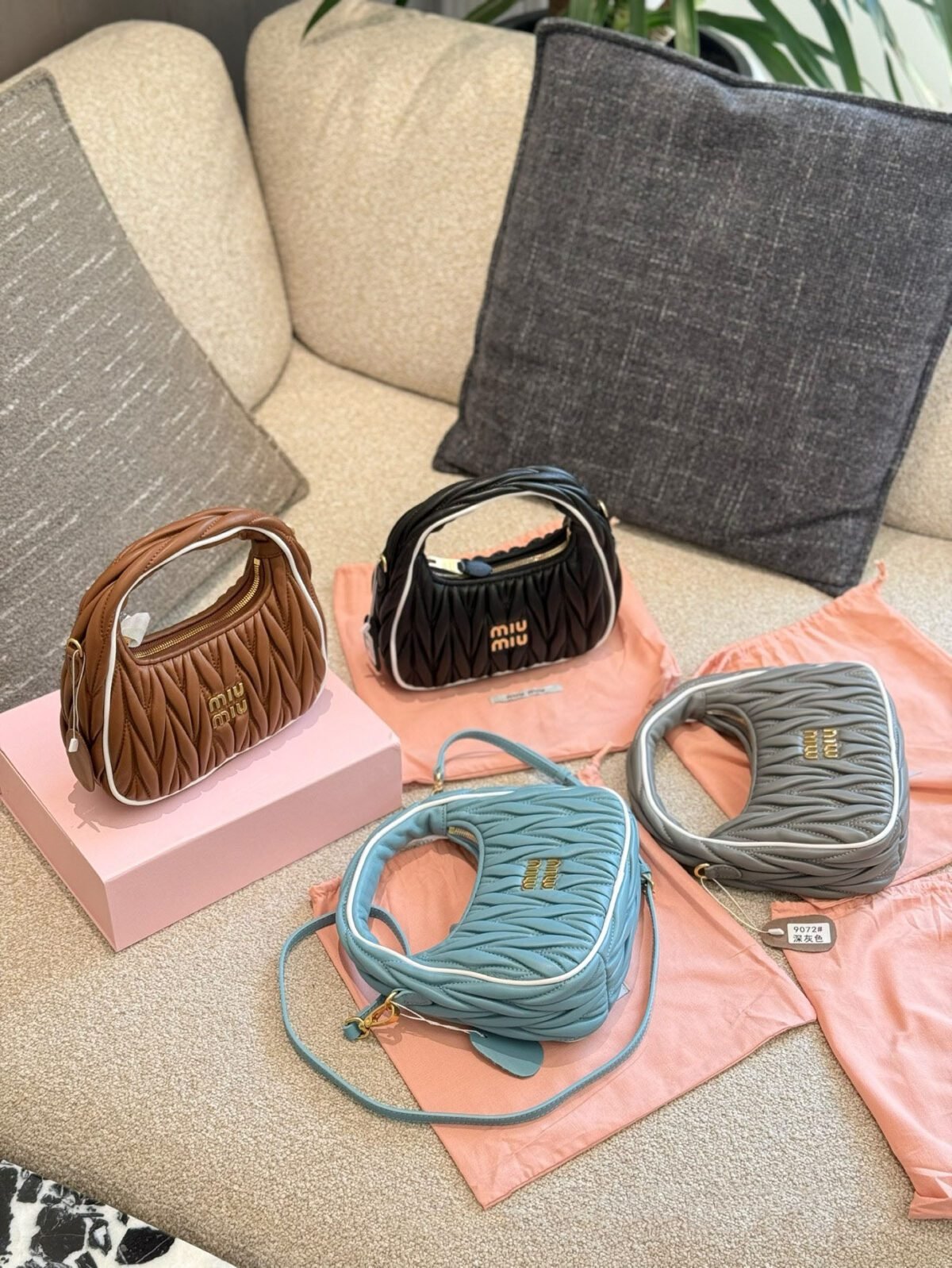 wsxc1746669818872_7 حقائب هوبو ميوميو الجديدة - الصورة 1