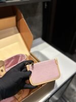 ⁦حقيبة دلو جينز من لويس فويتون⁩ - الصورة ⁦5⁩