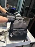 ⁦حقيبة ظهر برادا نايلون⁩ - الصورة ⁦2⁩