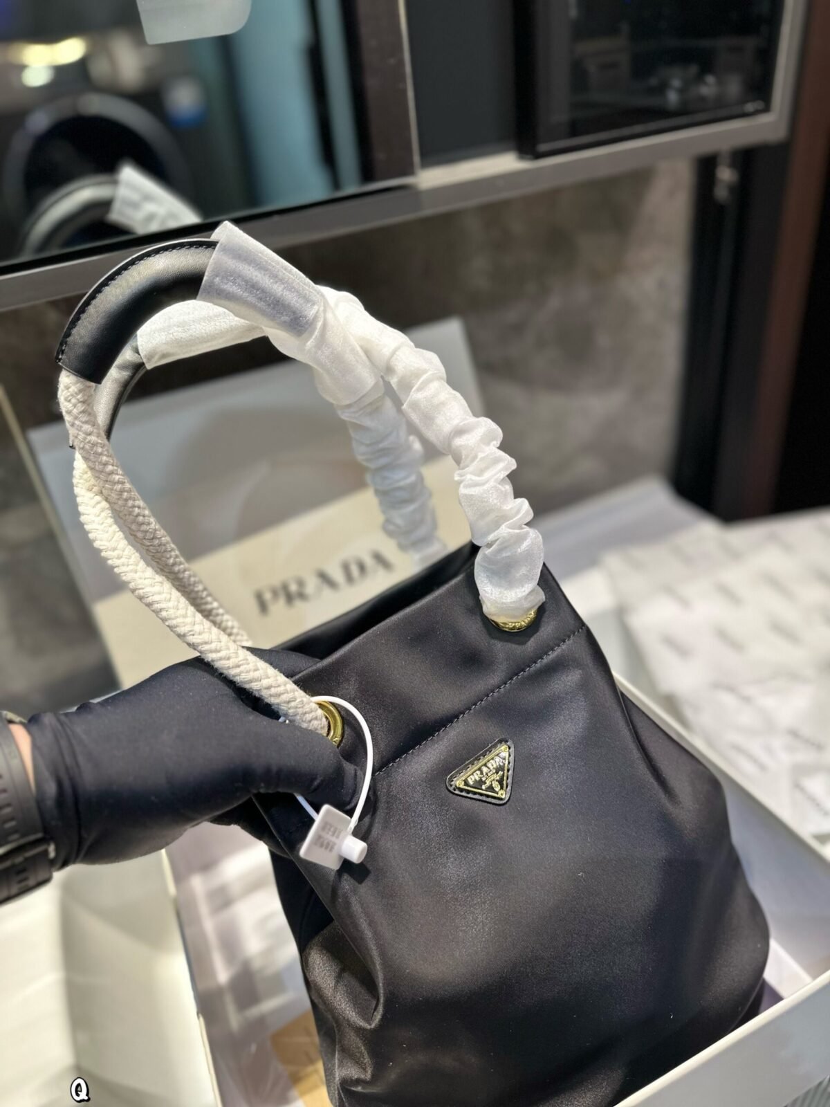 ⁦حقيبة برادا الجديدة للربيع والصيف⁩ - الصورة ⁦3⁩