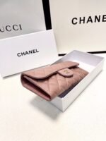 ⁦محفظة فاخرة من شانيل⁩ - الصورة ⁦7⁩