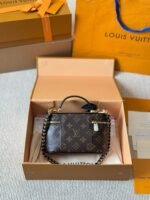 ⁦حقيبة لويس فيتون فانيتي⁩ - الصورة ⁦6⁩