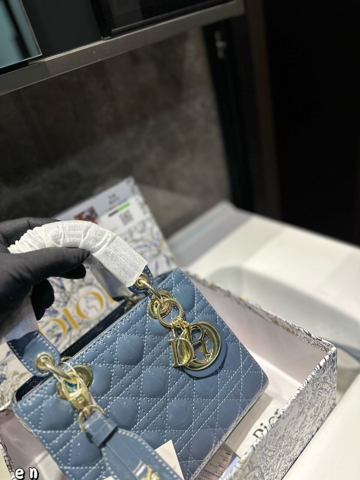 ⁦حقيبة ديور برنسيس الجميلة⁩ - الصورة ⁦5⁩