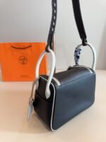 ⁦حقيبة هيرميس ليندي السوداء⁩ - الصورة ⁦6⁩