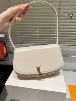 حقيبة كتف جلدية صغيرة VOLTAIRE للنساء من YSL/Saint Laurent