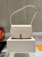 ⁦حقيبة كتف جلدية صغيرة VOLTAIRE للنساء من YSL/Saint Laurent⁩ - الصورة ⁦4⁩