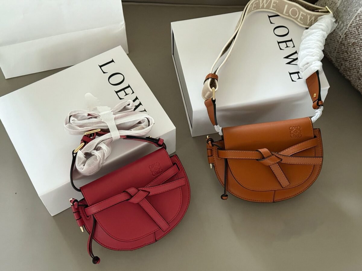 ⁦حقيبة Gate Saddle من لويفي⁩ - الصورة ⁦1⁩