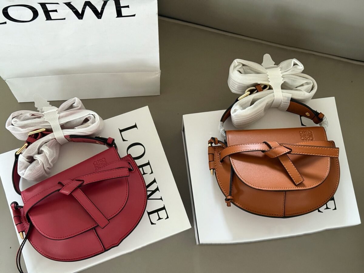 ⁦حقيبة Gate Saddle من لويفي⁩ - الصورة ⁦2⁩