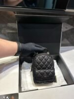 حقيبة شانيل الكلاسيكية القابلة للتعديل