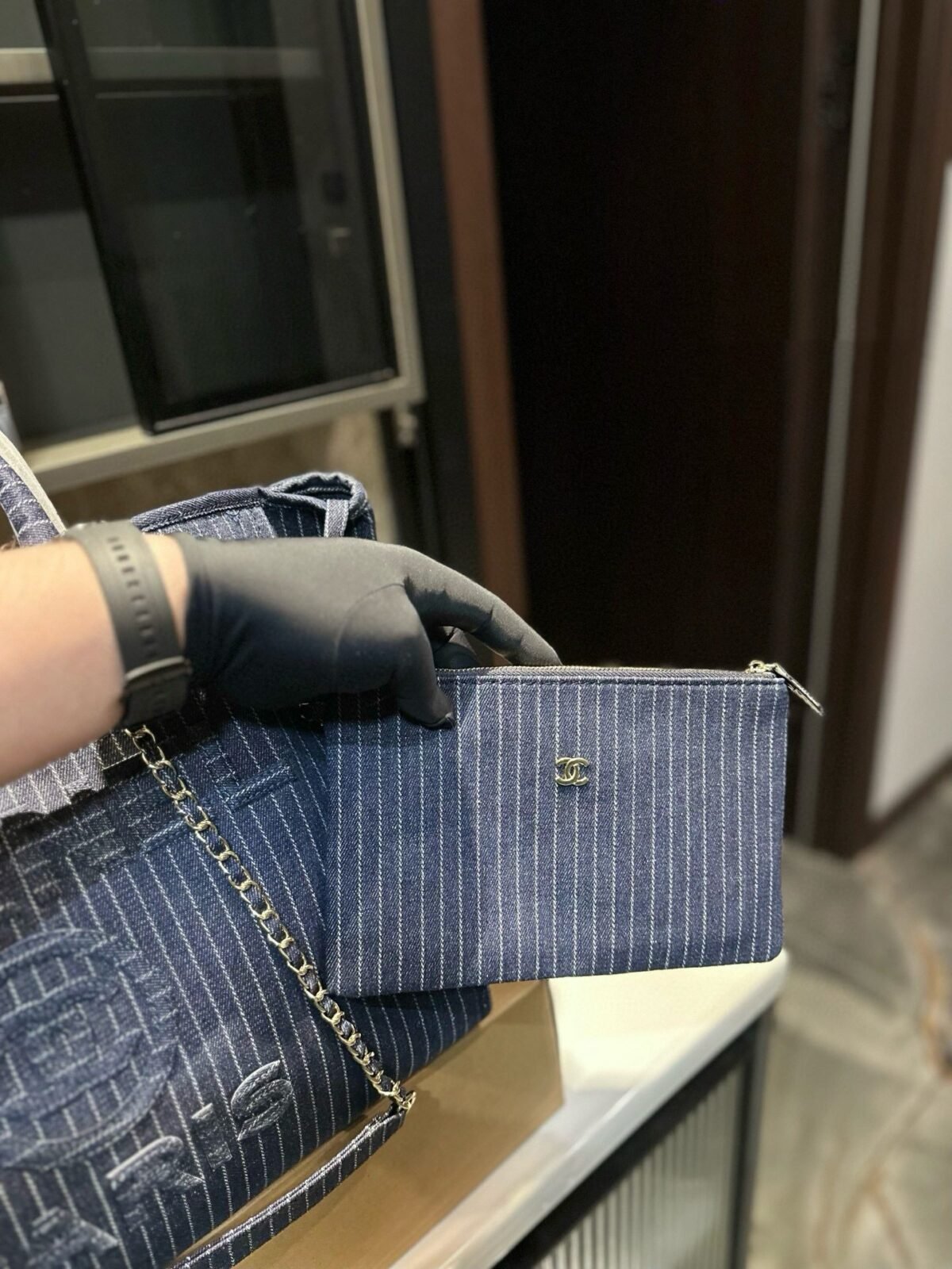 ⁦حقيبة شاطئ شانيل⁩ - الصورة ⁦6⁩