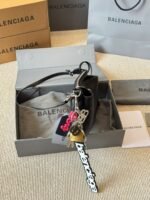 ⁦حقيبة بالنسياغا روديو⁩ - الصورة ⁦8⁩