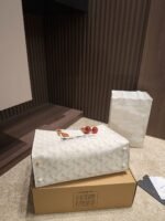 ⁦حقيبة كتف Coach Maggie⁩ - الصورة ⁦4⁩