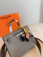 ⁦حقيبة كتف هيرميس كيلي⁩ - الصورة ⁦3⁩