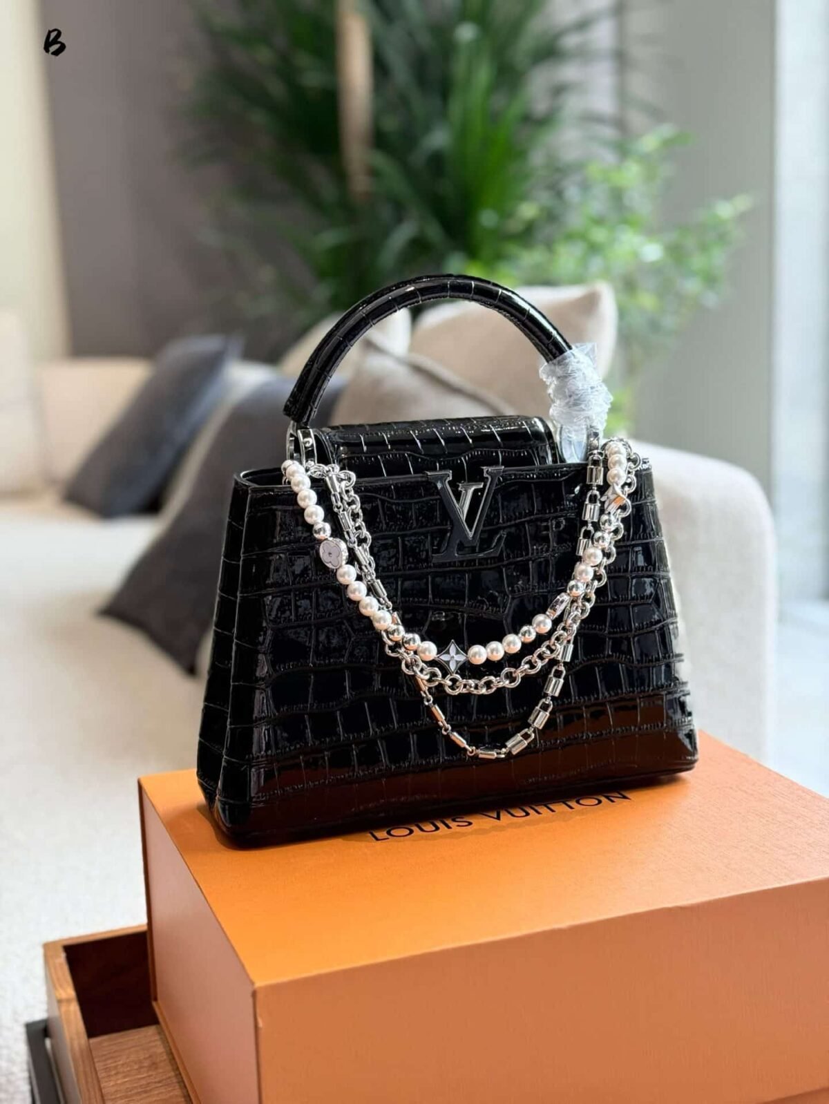 ⁦حقيبة لويس فيتون كابوسين⁩ - الصورة ⁦2⁩