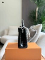 ⁦حقيبة لويس فيتون كابوسين⁩ - الصورة ⁦3⁩