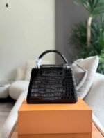 ⁦حقيبة لويس فيتون كابوسين⁩ - الصورة ⁦4⁩