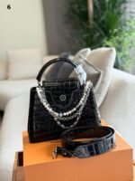 ⁦حقيبة لويس فيتون كابوسين⁩ - الصورة ⁦7⁩