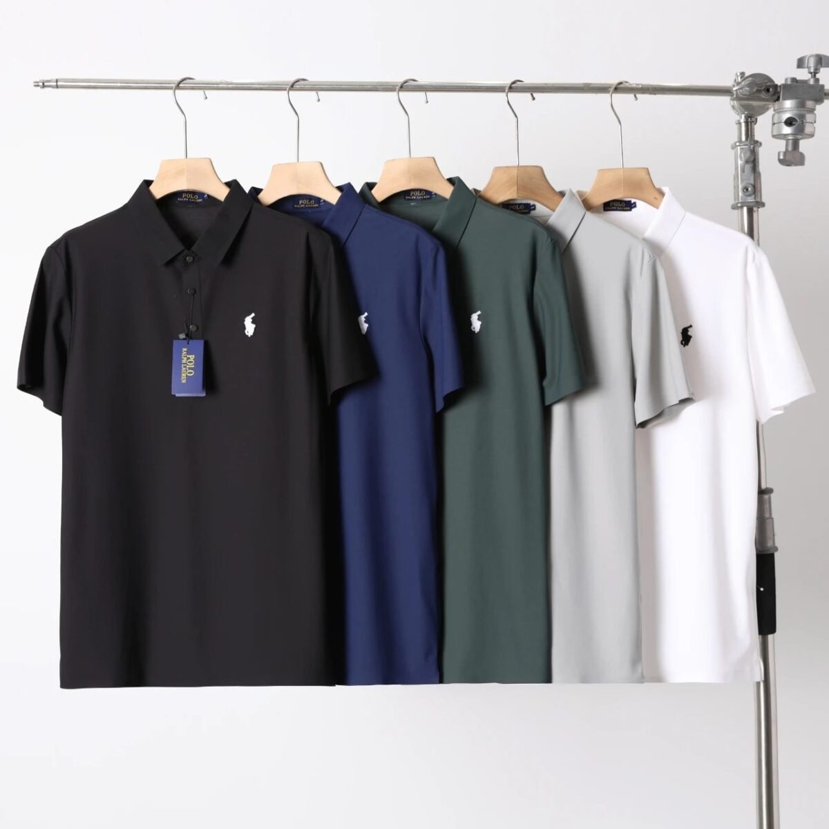 ⁦قميص بولو كاجوال جديد⁩ - الصورة ⁦1⁩