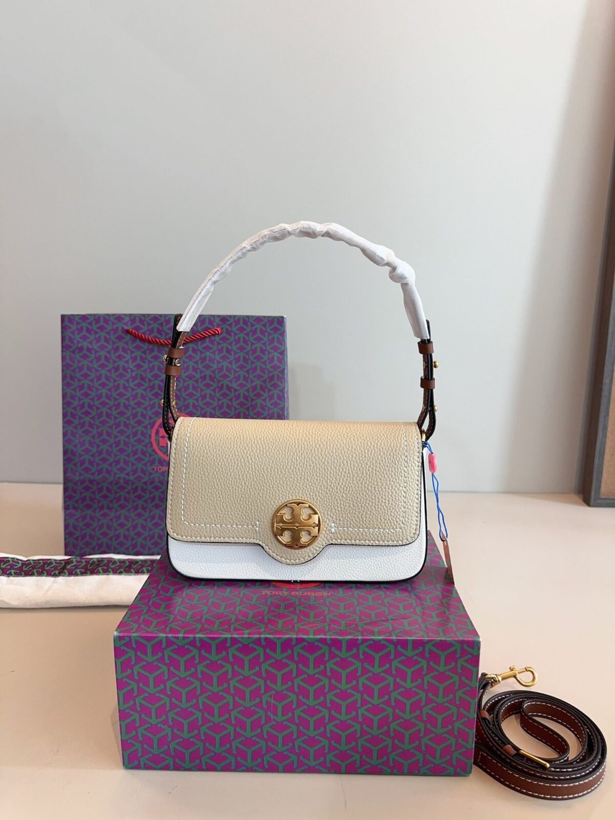 ⁦حقيبة توري بورش⁩ - الصورة ⁦1⁩