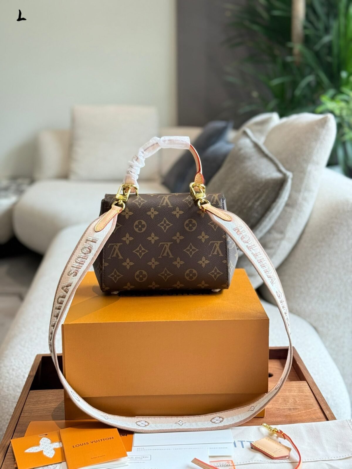 ⁦حقيبة لويس فيتون الفاخرة⁩ - الصورة ⁦4⁩