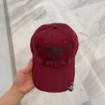 قبعة دلو باريس وورلد، تصميم كلاسيكي عصري