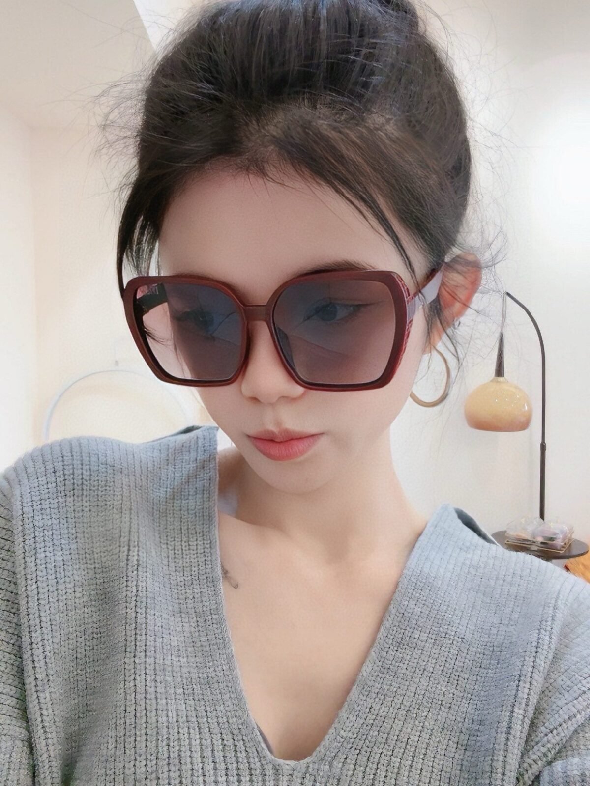 ⁦نظارات شمسية مستقطبة بإطار مربع عصري من ديور بتصميم جديد⁩ - الصورة ⁦2⁩