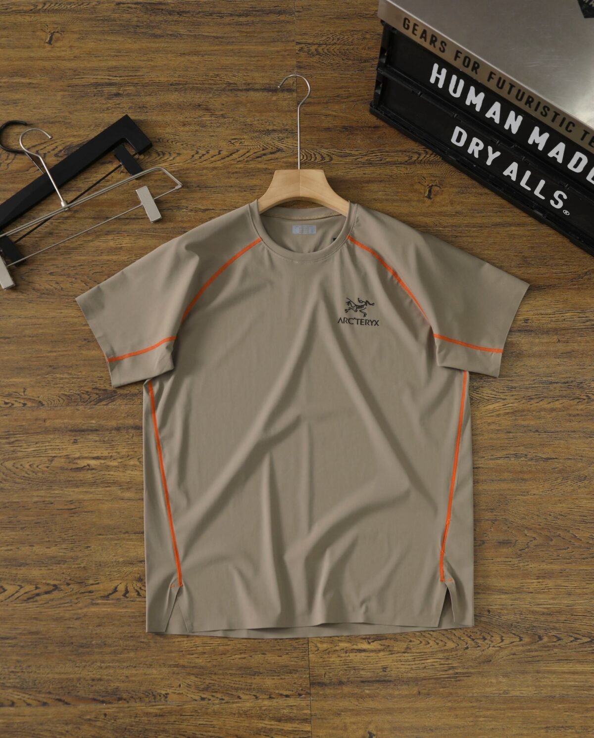⁦Arcteryx جديد تي شيرت قصير الأكمام⁩ - الصورة ⁦5⁩