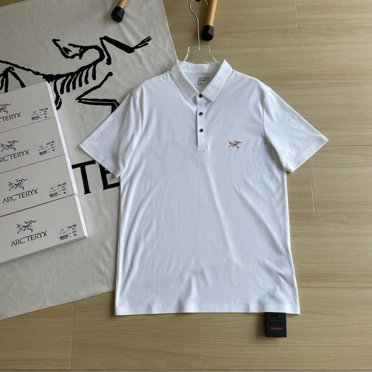 ⁦قميص عالي الجودة من القطن سريع الجفاف مريح وغير رسمي قصير الأكمام⁩ - الصورة ⁦3⁩