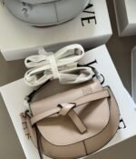 حقيبة Loewe Gate Saddle