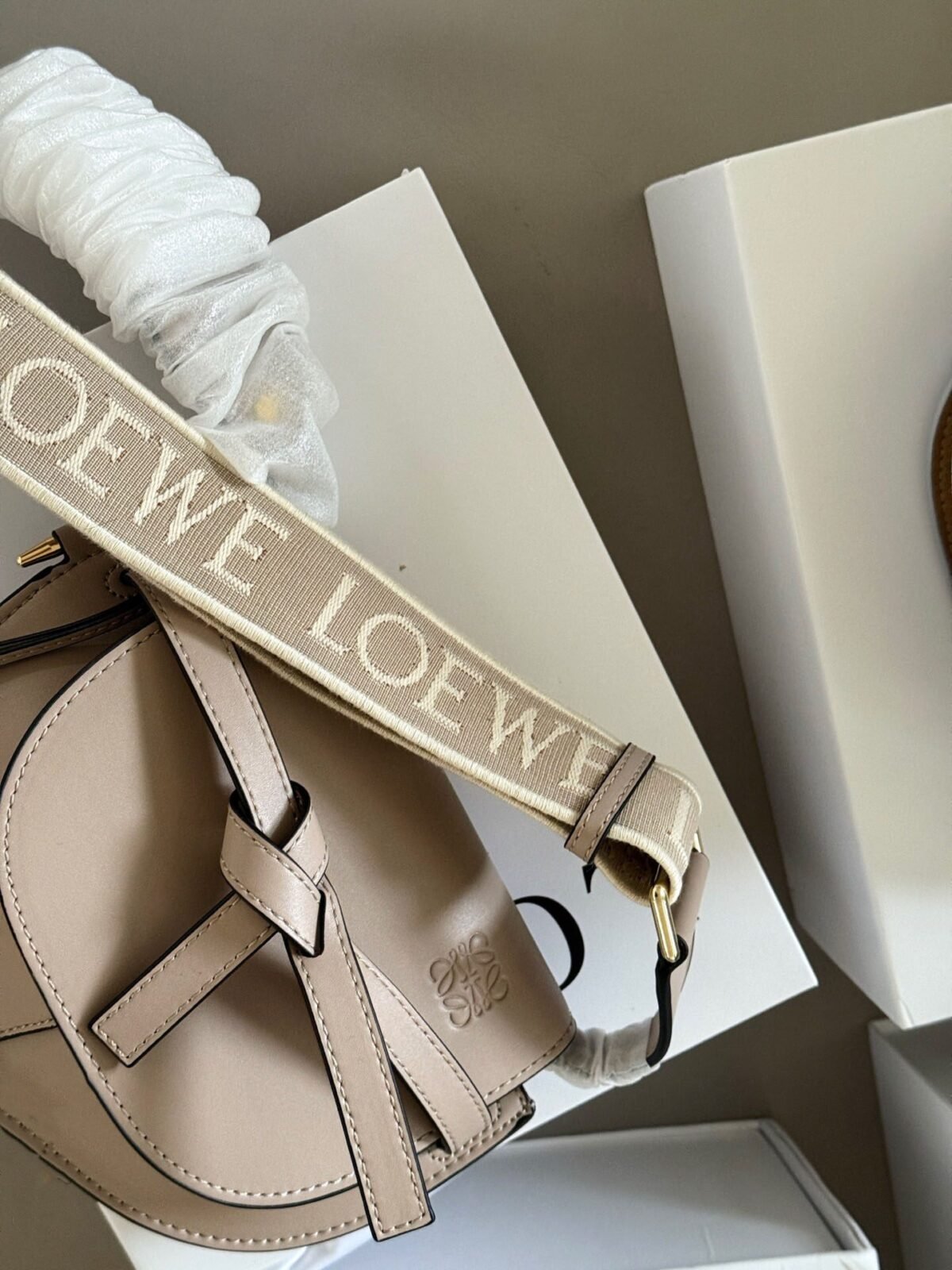 ⁦حقيبة Loewe Gate Saddle⁩ - الصورة ⁦6⁩