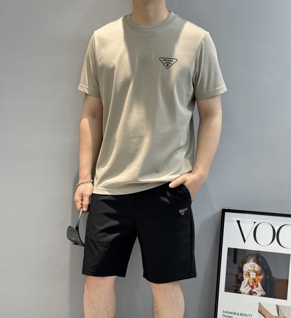 ⁦برادا نيو تي شيرت قصيرة الأكمام ، رقبة مستديرة⁩ - الصورة ⁦5⁩