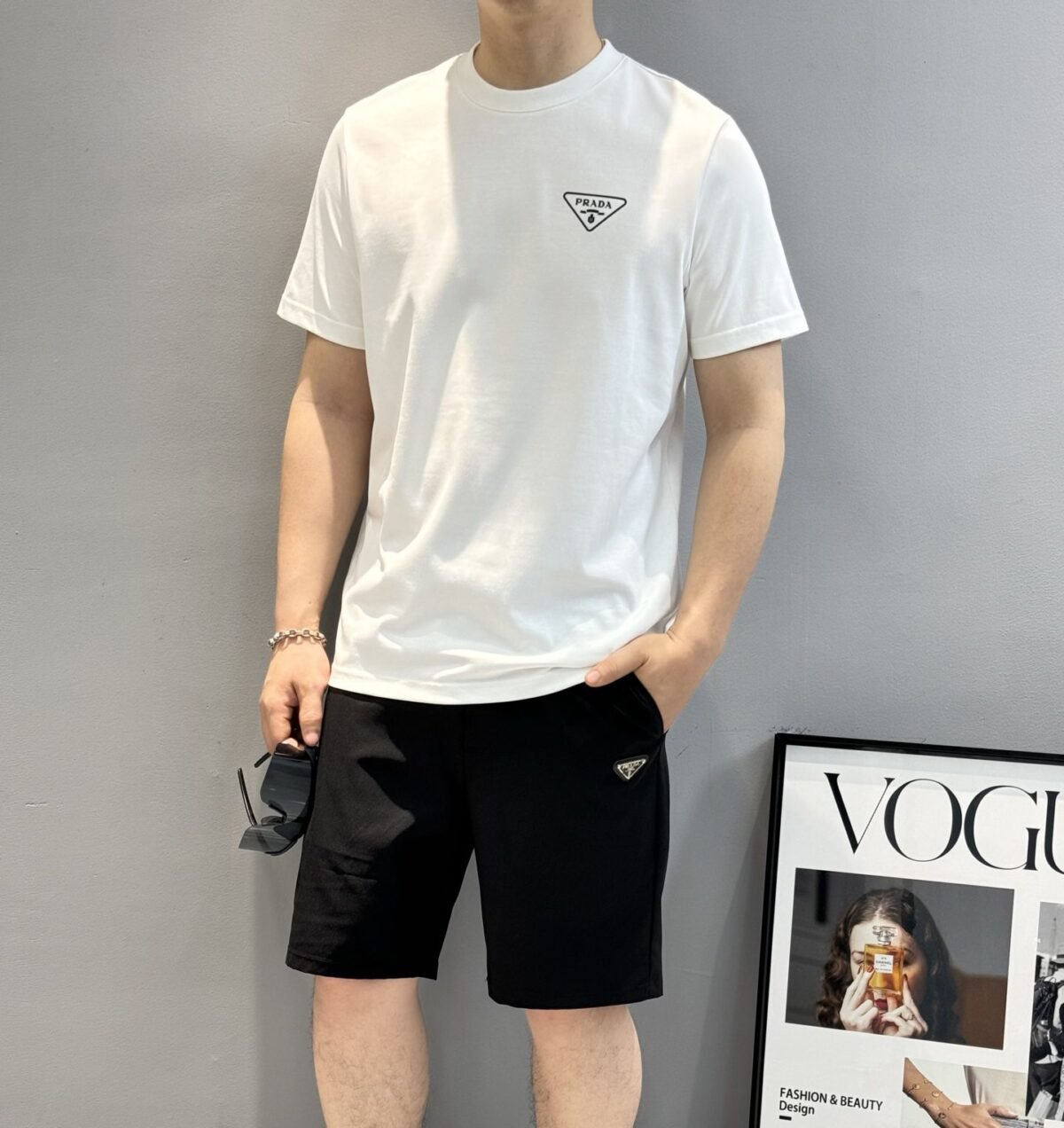 ⁦برادا نيو تي شيرت قصيرة الأكمام ، رقبة مستديرة⁩ - الصورة ⁦6⁩