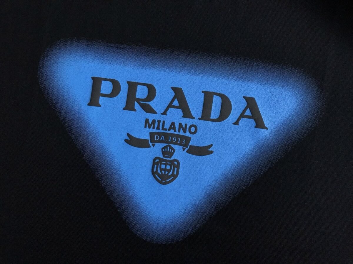 ⁦تي شيرت كلاسيكي بأكمام قصيرة للربيع والصيف⁩ - الصورة ⁦5⁩