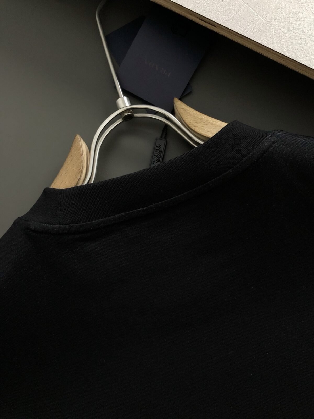 ⁦تي شيرت كلاسيكي بأكمام قصيرة للربيع والصيف⁩ - الصورة ⁦6⁩