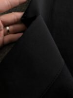 ⁦تي شيرت صيفي وربيعي بأكمام قصيرة بتصميم مثلث معدني مع جيب كلاسيكي منقوش⁩ - الصورة ⁦5⁩