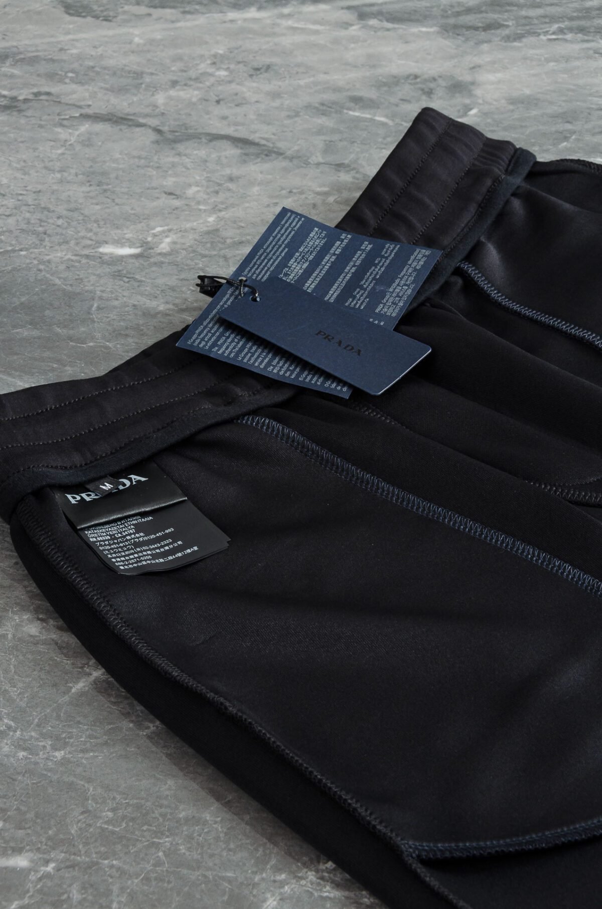 ⁦شورت قطني من برادا، موديل ربيع وصيف جديد⁩ - الصورة ⁦9⁩