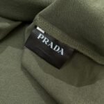 ⁦قميص بولو برادا قطني مريح وجيد التهوية⁩ - الصورة ⁦7⁩