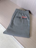 بنطال برادا الجديد من القطن الخفيف برباط