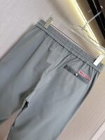 ⁦بنطال برادا الجديد من القطن الخفيف برباط⁩ - الصورة ⁦5⁩