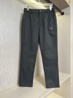 ⁦بنطلون برادا الكاجوال الجديد للربيع والصيف، كلاسيكي فاخر.⁩ - الصورة ⁦2⁩