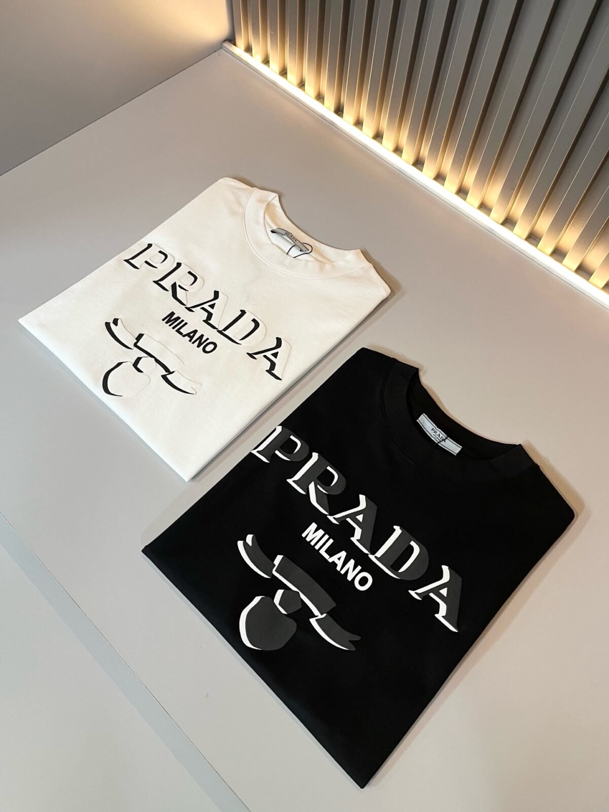 ⁦تيشيرت برادا الجديد بأكمام قصيرة للجنسين⁩ - الصورة ⁦8⁩