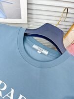 ⁦تيشيرت برادا ربيع وصيف، أحدث صيحات الموضة بياقة دائرية وأكمام قصيرة⁩ - الصورة ⁦7⁩