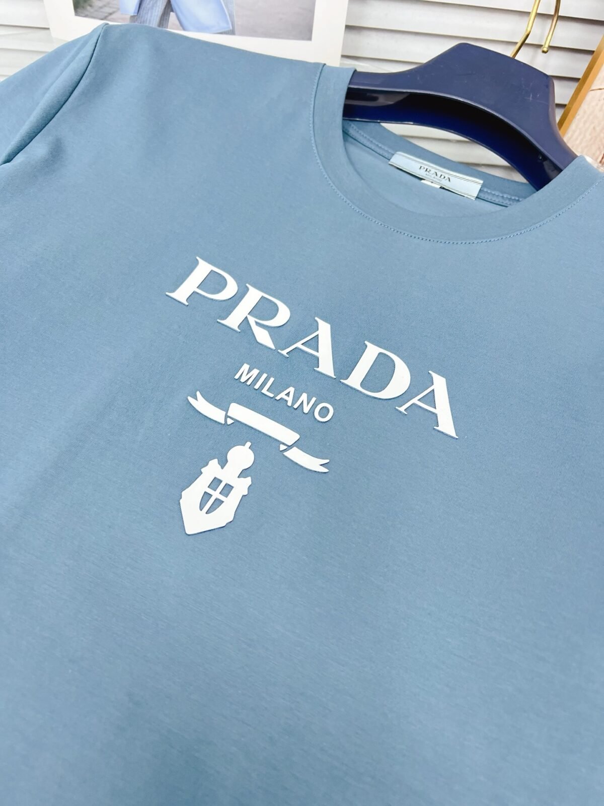 ⁦تيشيرت برادا ربيع وصيف، أحدث صيحات الموضة بياقة دائرية وأكمام قصيرة⁩ - الصورة ⁦8⁩